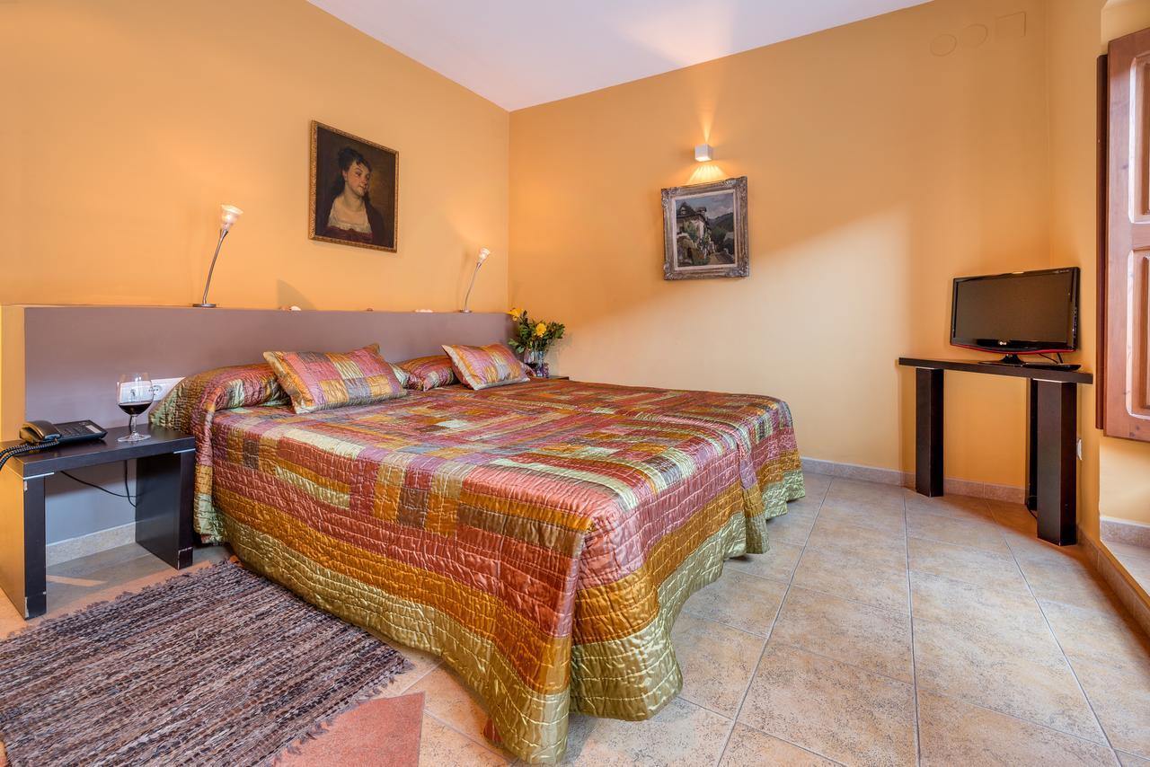 Hotel Cal Llop Gratallops Kültér fotó